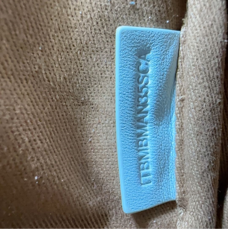 Bv*b*rry camera bags